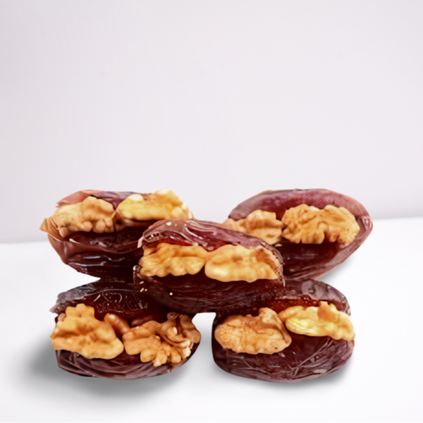 Dates With Walnuts